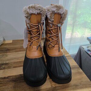 Women's Winter Boots - NWT - Time & Tru - Size 9